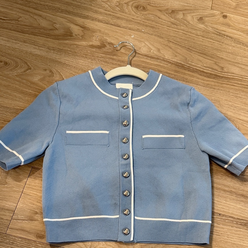 H&M button up sweater